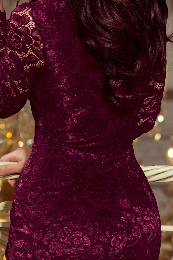 170-10 Lace dress with long sleeves and a neckline - dark plum