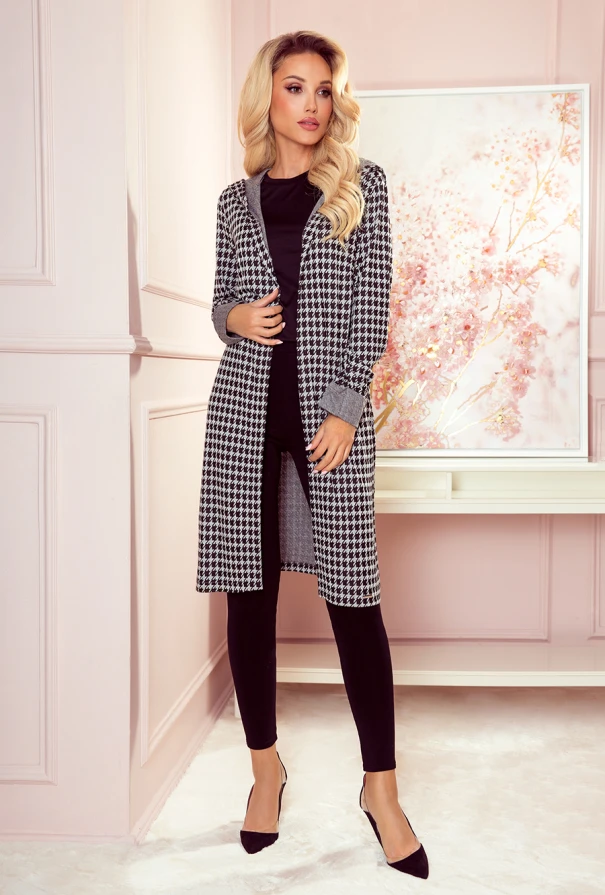 218-6 Coat with hood and pockets - houndstooth