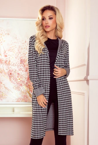 A stylish houndstooth-patterned cardigan with a cozy hood, perfect for adding a touch of elegance to any outfit. The long sleeves and open front design make it a versatile piece for layering in cooler weather.}