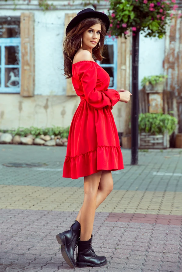 265-4 DAISY Dress with frills - RED