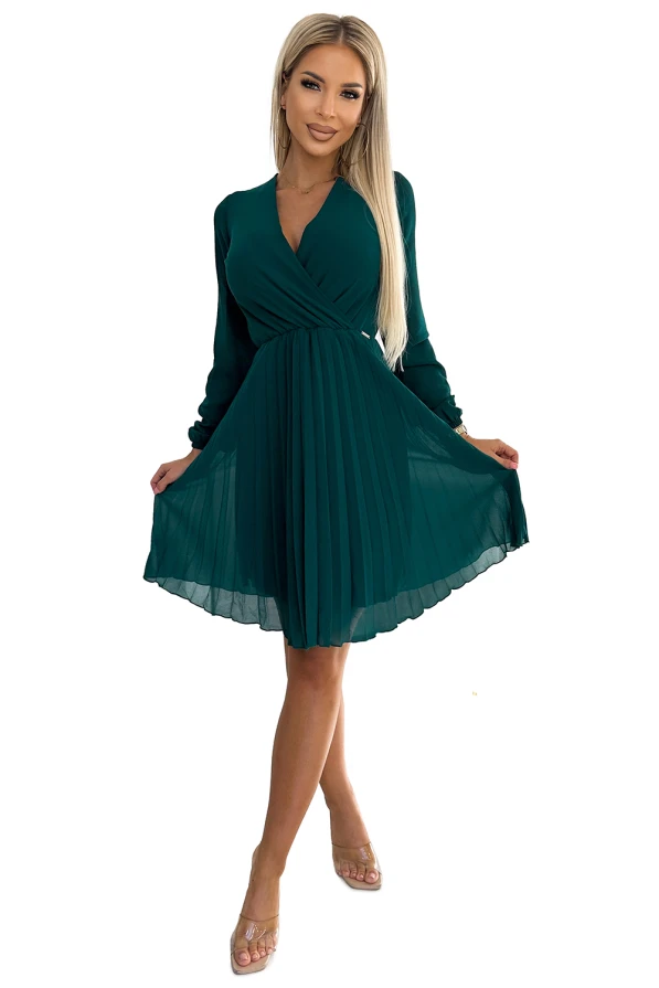 313-14 ISABELLE Pleated chiffon dress with a neckline - green