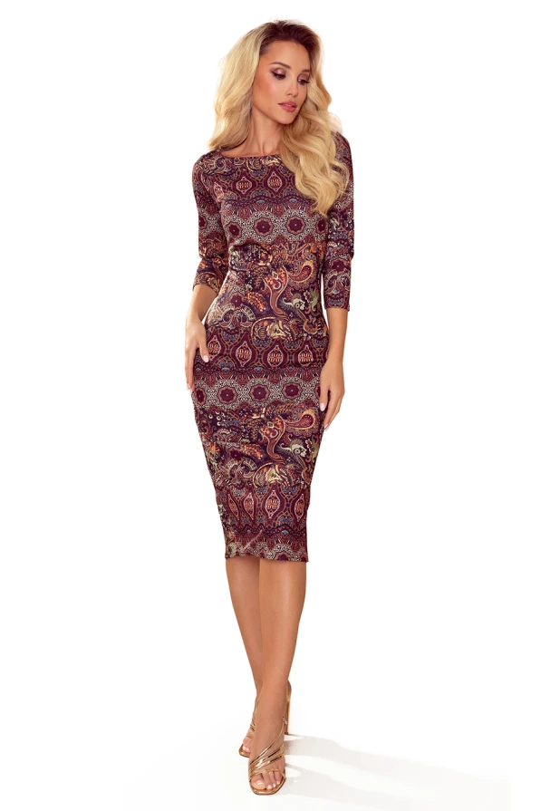 353-1 Fitted dress with a slit on the side - brown boho