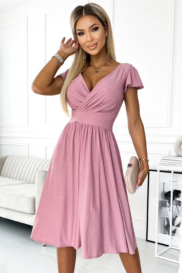 114-16 Flared dress - heart-shaped neckline - Roses - Numoco