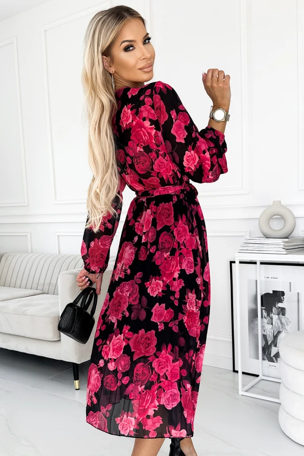 458-1 GEPPI Pleated midi dress with a neckline, long sleeves and a belt - black with red roses