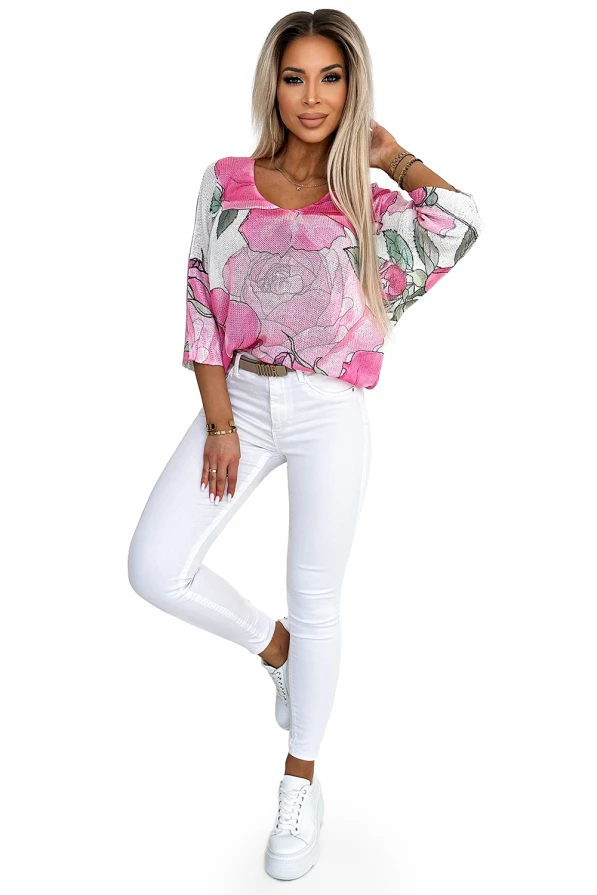 Oversize sweater with large pink roses